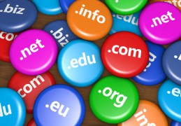 GoDaddy主機(jī)方案較多，選擇適合自己建站需求的方案尤為重要